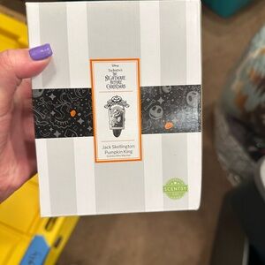 Disney Scentsy Jack Skellington Pumpkin King Warmer